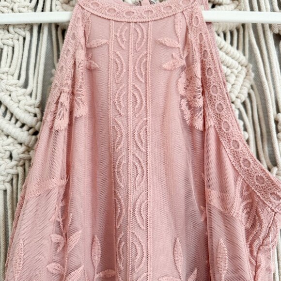 Altar’d State Blush Halter Maxi Dress NWT Size Small - Picture 4 of 7